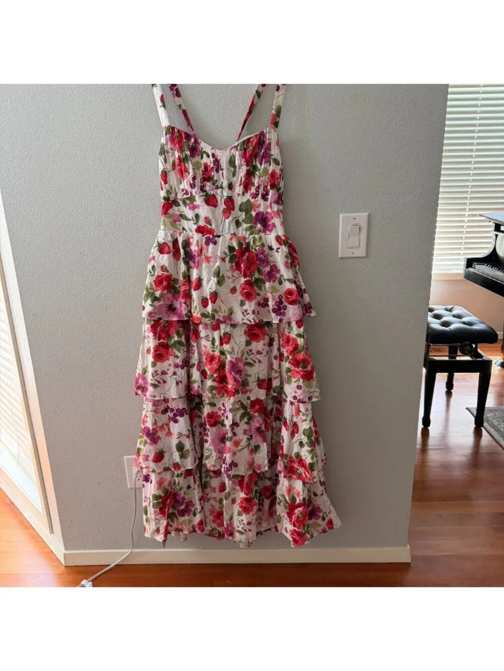 NWT Abercrombie & Fitch Lace Up Back Tiered Maxi Dress XL Strawberry Floral